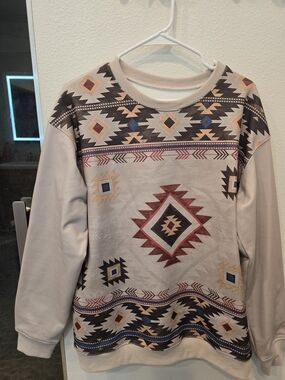 Beige Aztec Crewneck Sweatshirt with Red Accent